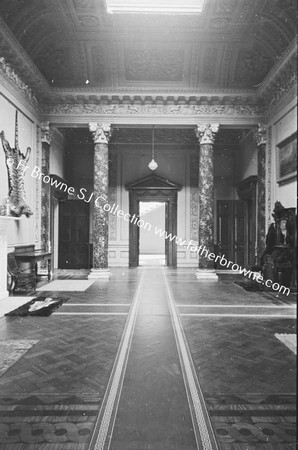 BALLYFIN HOUSE MAIN HALL